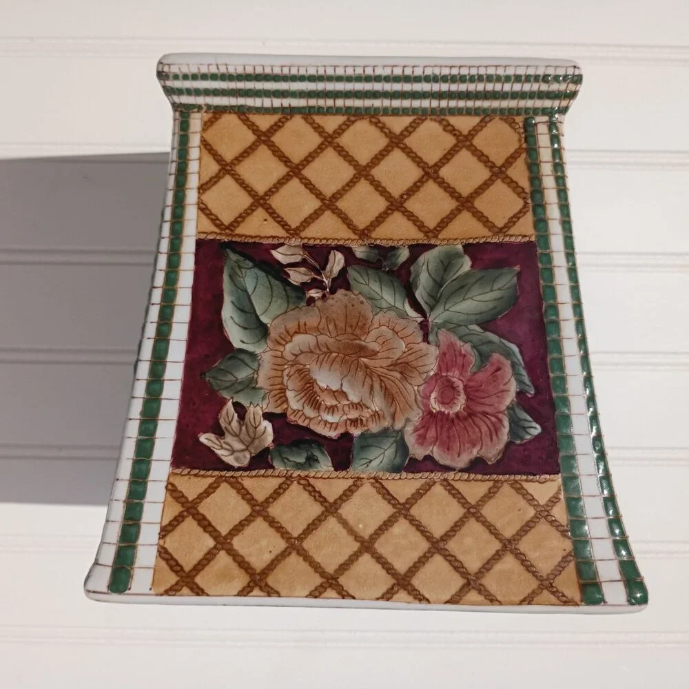 Oriental Accent vintage oriental